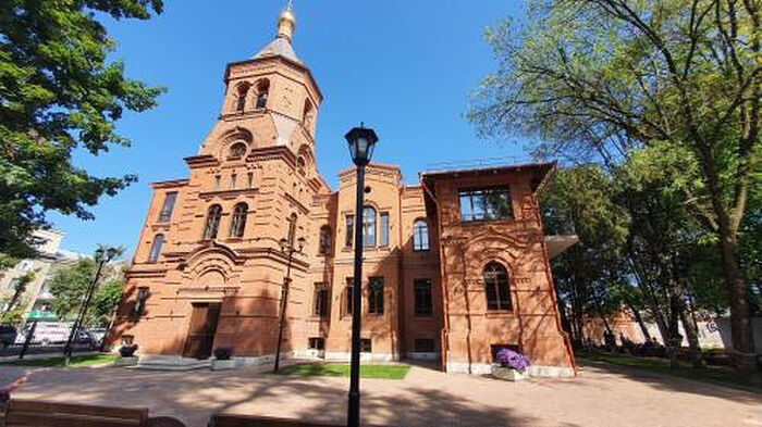 Управляющий делами Московской Патриархии принял участие в открытии исторической архиерейской резиденции в столице Северной Осетии