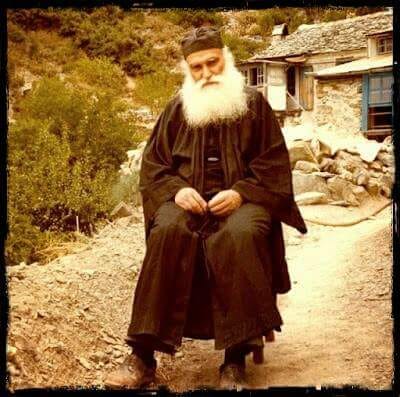 Όσιος Εφραίμ Κατουνακιώτης: Όλα δοξολογούν τον Θεό