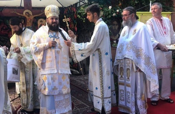 PS Atanasie de Bogdania a sfințit pictura bisericii românești din Catania
