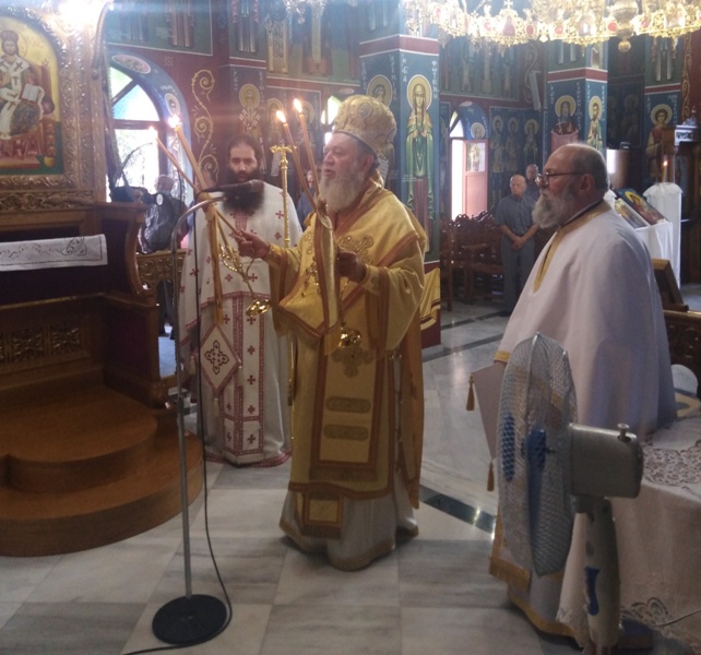 Ο Μητροπολίτης Χαλκίδος στην ενορία Αμφιθέας Διρφύων