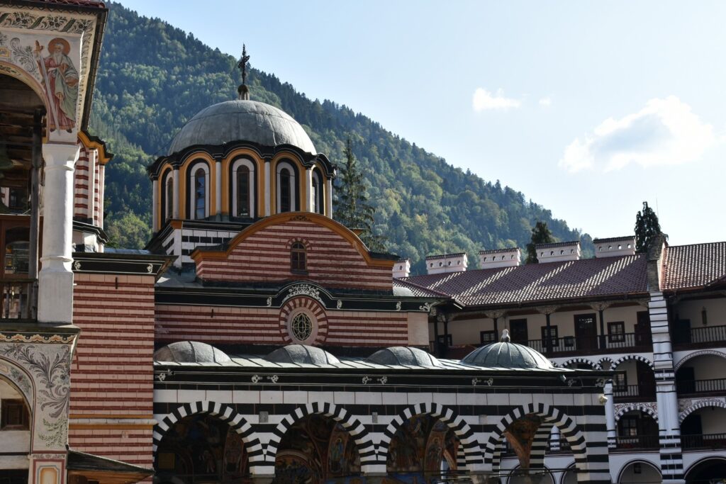 Ученици от Софийската духовна семинария посетиха Рилската света обител