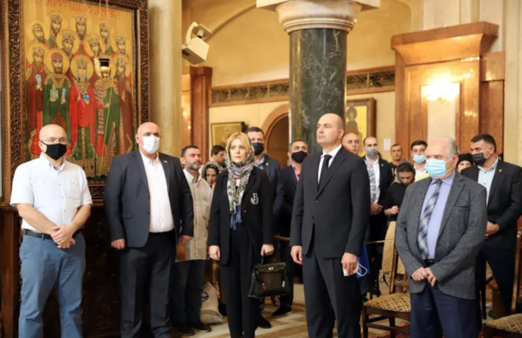 ილია მეორემ აფხაზეთის შეიარაღებული კონფლიქტის დროს დაღუპულთა სულების მოსახსენიებელი პანაშვიდი გადაიხადა