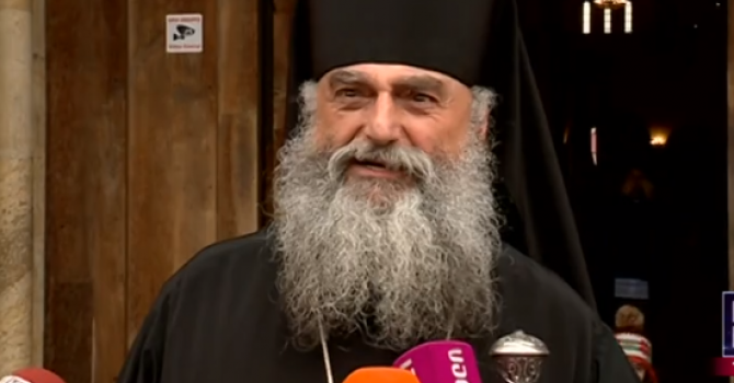 მეუფე ნიკოლოზი – ვისაც უნდა მოდის ეკლესიაში, ვინც ერიდება, არ ვსჯით