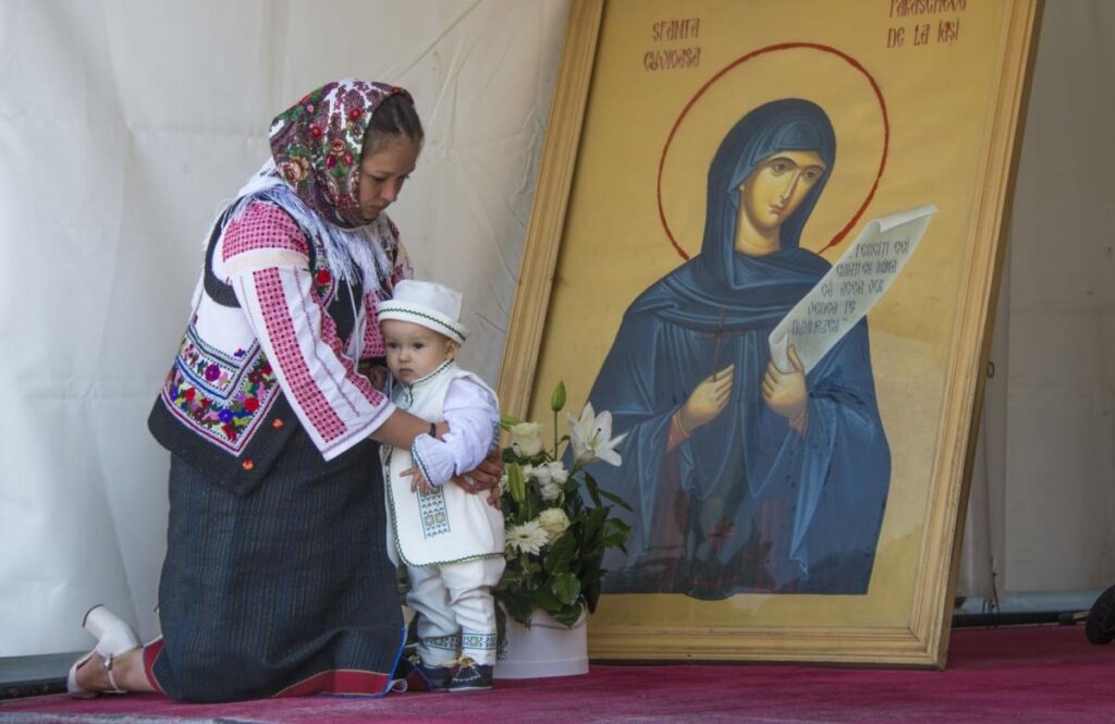 Cum se va desfăşura pelerinajul de la Iaşi dedicat Sfintei Parascheva | Comunicat de presă