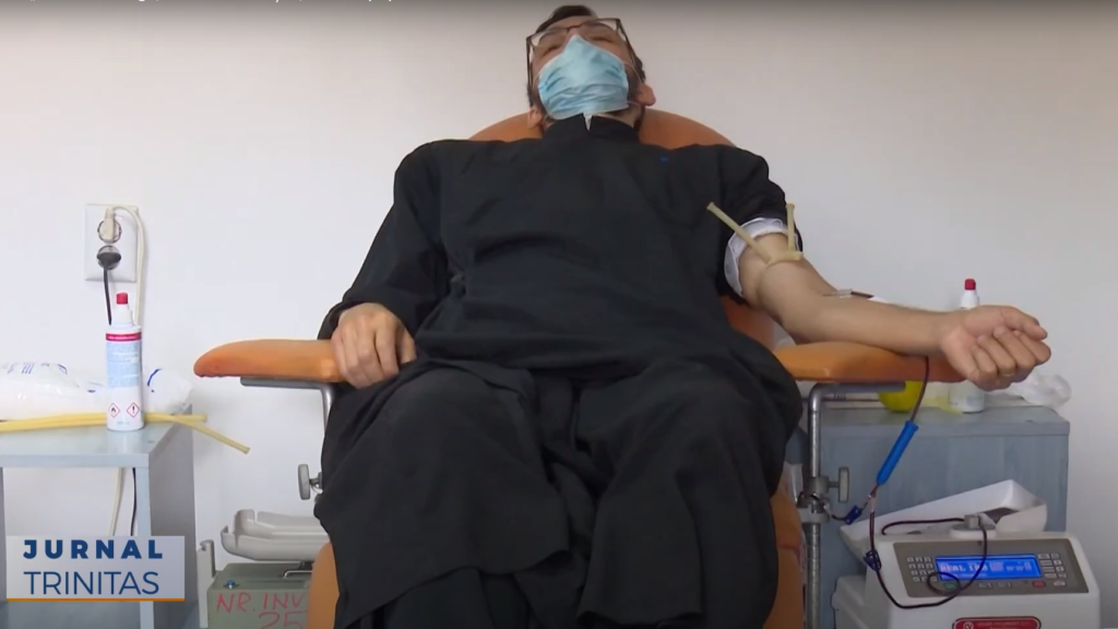 Clericii din Protopopiatul Ilfov Nord donează sânge