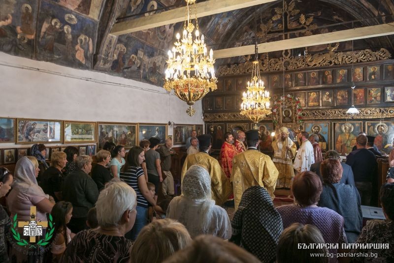 Архиерейска св. Литургия в храма „Св. Николай Летни“, с. Ресилово