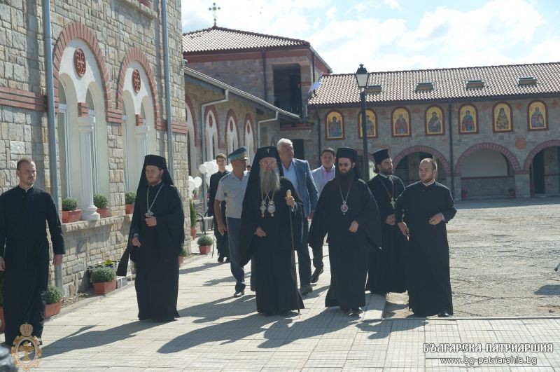 Освещаване на манастирските сгради на манастира “Св. Йоан Предтеча” в Кърджали