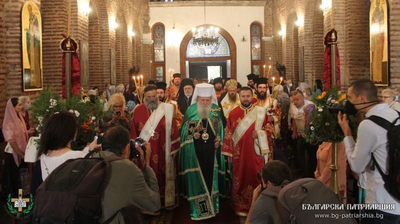 Празникът на София бе отбелязан с Архиерейска св. Литургия и патриаршеско благословение