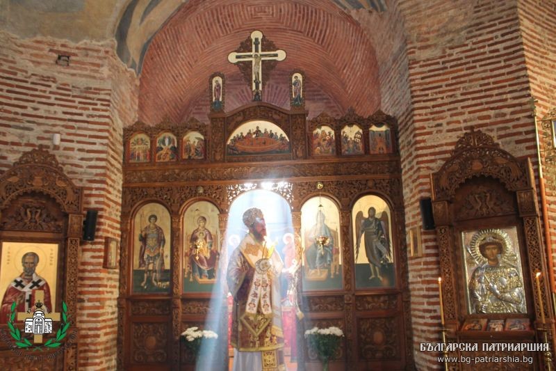 Светийски празник в ротондата “Св. Георги”