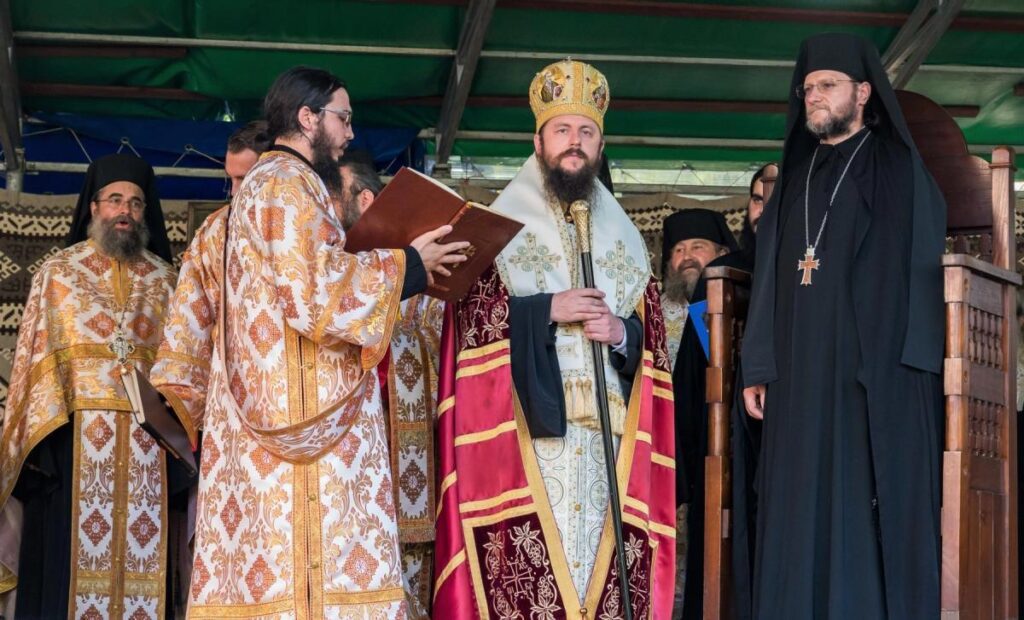 Un nou stareţ la Mănăstirea „Sfântul Ioan cel Nou de la Suceava”