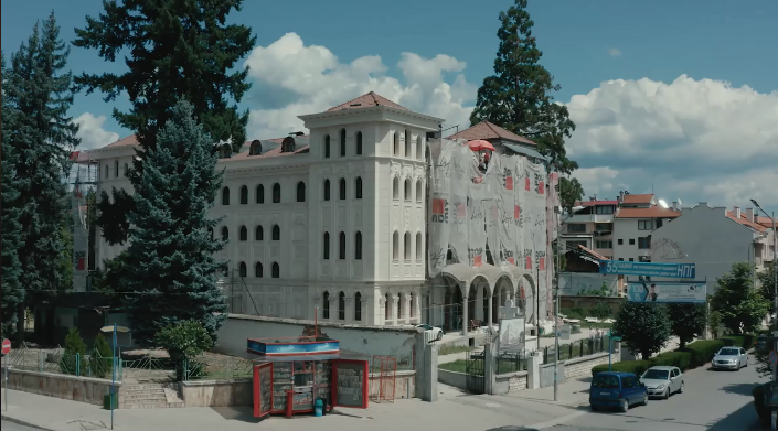 Изящна мозайка на Христос – Добрият пастир краси новата сграда на Неврокопска митрополия