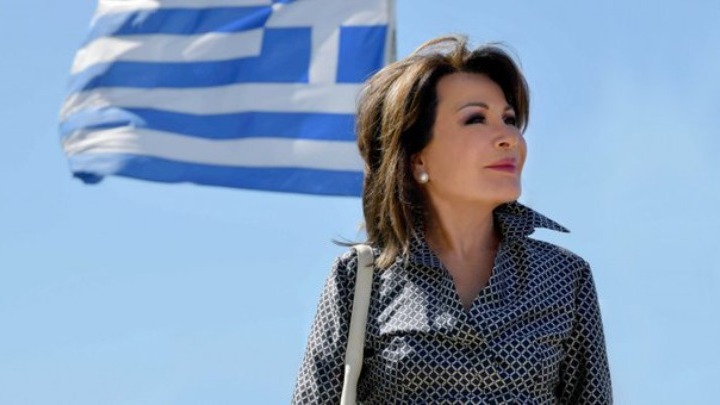 “Οι Έλληνες ενωμένοι και περήφανοι θα προβάλουμε την πατρίδα μας”