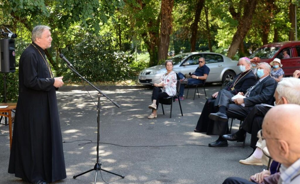 Volum despre pandemia de COVID, lansat la Academia Română