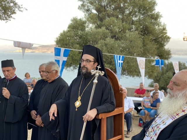 «Να τοποθετηθούν στο Ακρωτήριο Ελληνική και Βυζαντινή Σημαία»