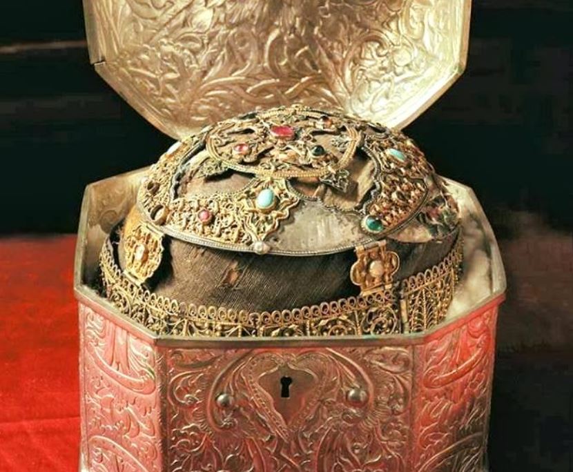 Η Τιμία Κάρα της Αγίας που εορτάζει μαζί με τις Αδελφές της