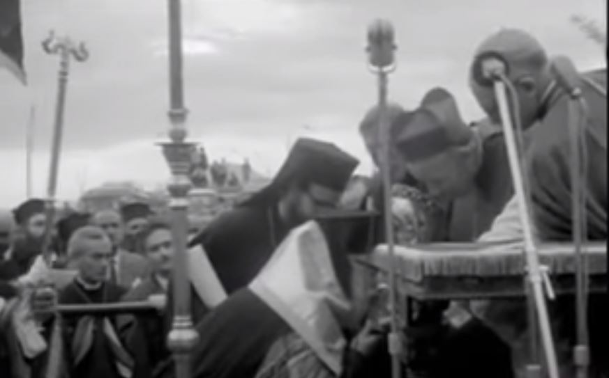 1964: Η Επανακομιδή της Τιμίας Κάρας του Αγίου Ανδρέου (ΒΙΝΤΕΟ)