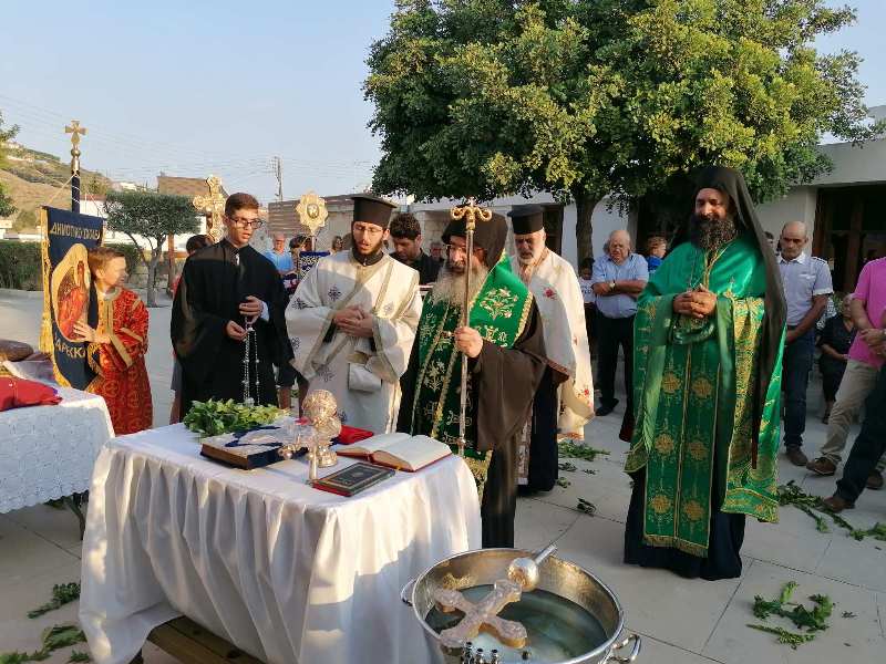Θυρανοίξια παρεκκλησίου τέλεσε ο Επίσκοπος Αμαθούντος