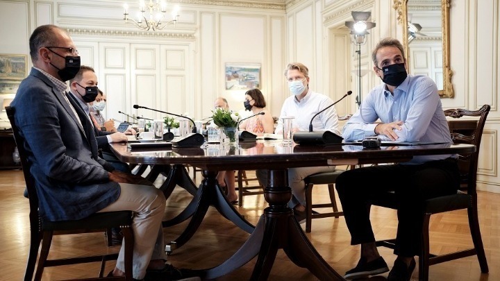 Πρωθυπουργός για χρήση μάσκας: Η κοινωνία είναι σύμμαχος