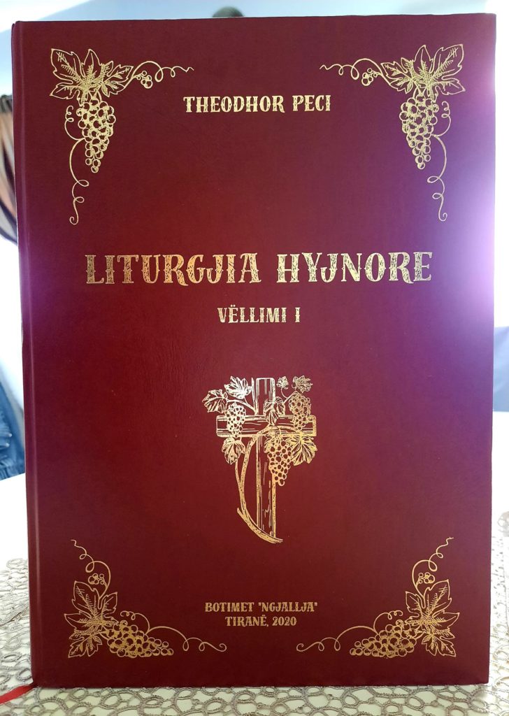 Me bekimin dhe përkujdesjen e veçantë të Fortlumturisë së tij, Kryepiskopit Anastas botohet ky libër muzikor voluminoz (650 faqe, A4) për herë të parë në historinë e Artit Psaltik në Shqipëri me këto standarde në gjuhën tonë