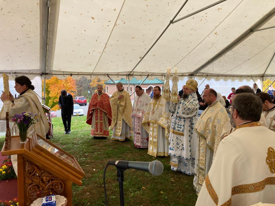 În imagini | Hram la Mănăstirea Sf. Dimitrie cel Nou din Middletown, New York