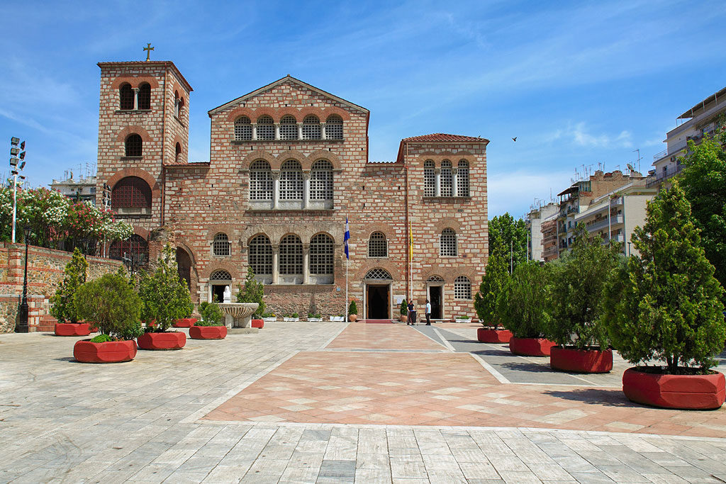 COVID-19: Νέα μέτρα σε ισχύ -Τι αλλάζει στις εκκλησίες και σε ποιες περιφέρειες- Τι θα γίνει με την εορτή του Αγίου Δημητρίου στη Θεσσαλονίκη