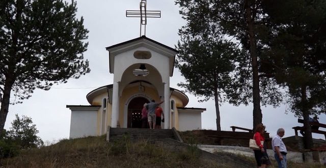 Търсят се дарители за стенописите на параклиса „Въздвижение на Св. Кръст Господен“ над Райково