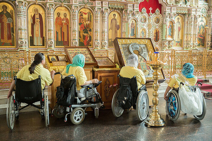 Πρόσβαση των ανθρώπων με αναπηρίες στην εκκλησία