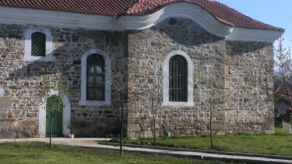 Αποκατάσταση αγιογραφιών στην 150χρονη εκκλησία