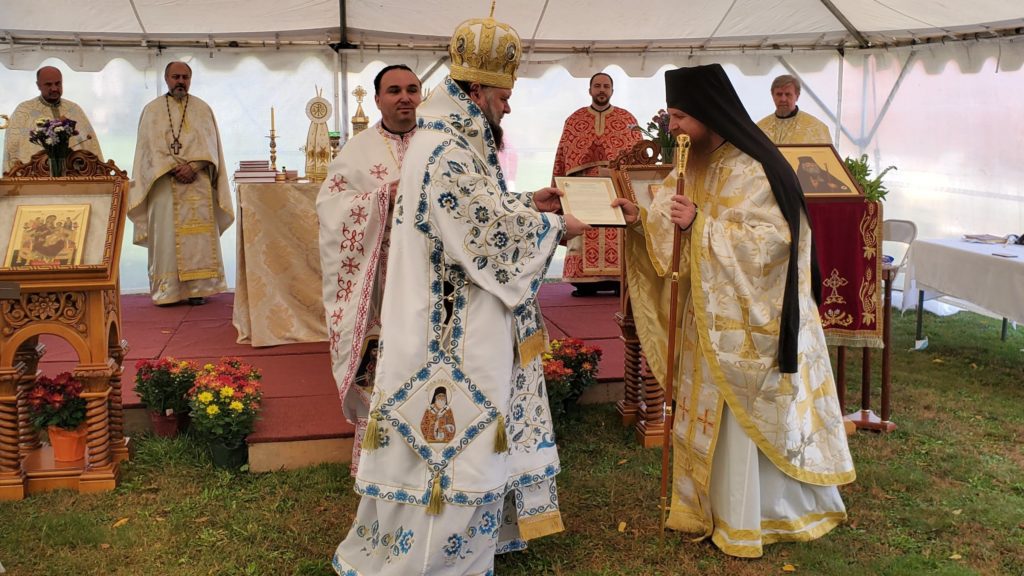 Singura mănăstire din diaspora închinată Sf. Dimitrie cel Nou are un nou stareț