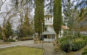 Петричкият манастир „Св. Петка“ се готви за съборния си празник