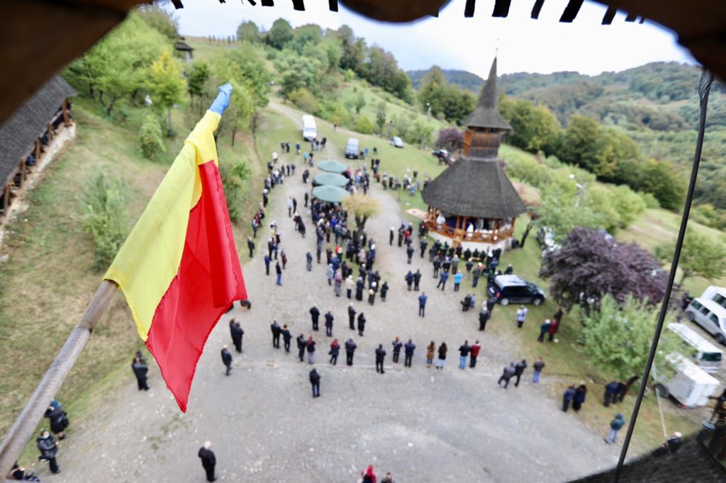 Maramureșeni la Rohița, sub Acoperământul Maicii Domnului: Hramul în imagini