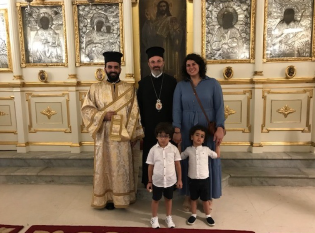 رسامة شماس جديد في الإسكندرية