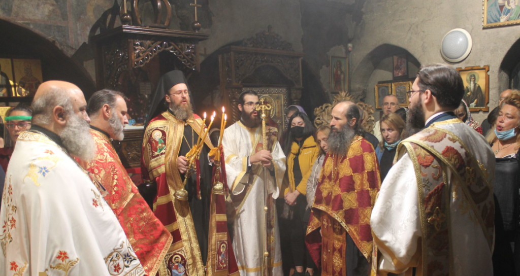 Архиерейска вечерня в храм „Св. Петка Самарджийска“, в чест на св. Петка Иконийска