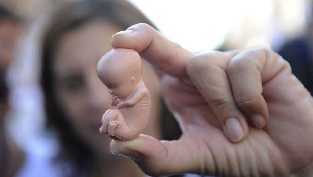 Η μεταστροφή μιας «ιέρειας» των εκτρώσεων