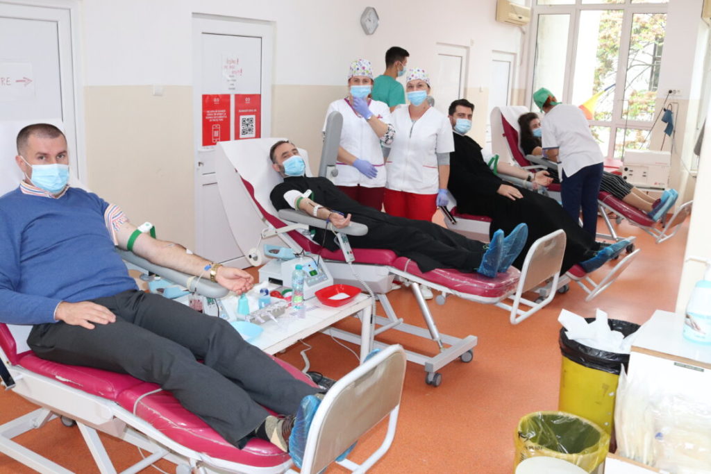 Clericii din Protopopiatul Ortodox Cluj 1 au donat sânge