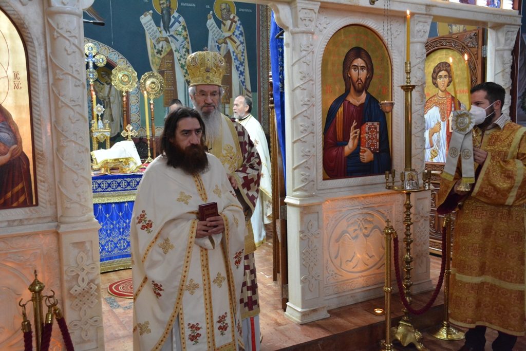 Рукоположење у Крагујевцу