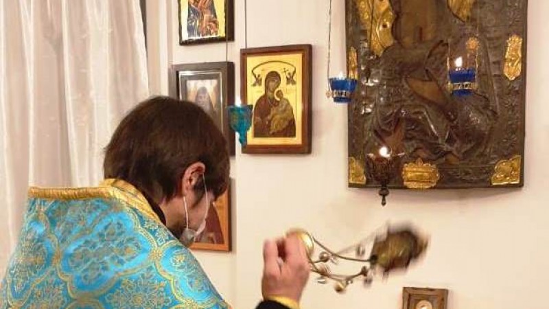 A Russian parish in Iceland unites Orthodox expatriates from Armenia and Azerbaijan in common prayer for peace in Nagorno-Karabakh
