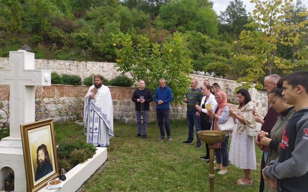 Молитвени спомен на игумана Димитрија у манастиру Стањевићи