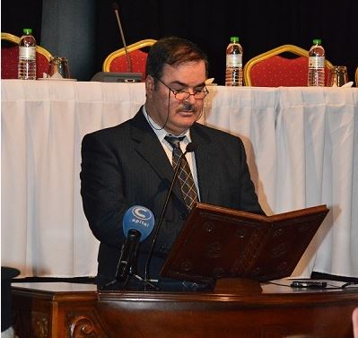 Κρίνοντας την απόφαση της Συγκλήτου και τα έργα του καθηγητή Τέχνης