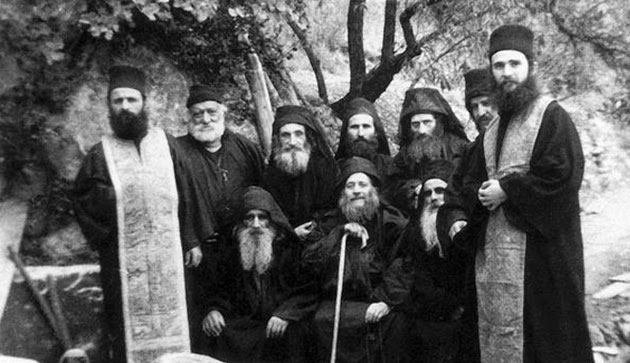 Ενθυμούμενοι τη Συνοδεία μία απλή καθημερινή βραδιά