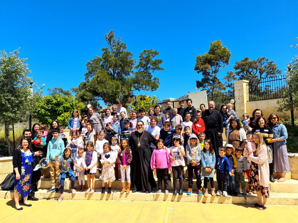 ΠΕΡΘΗ: Η Ορθοδοξία γίνεται βίωμα για τους νέους