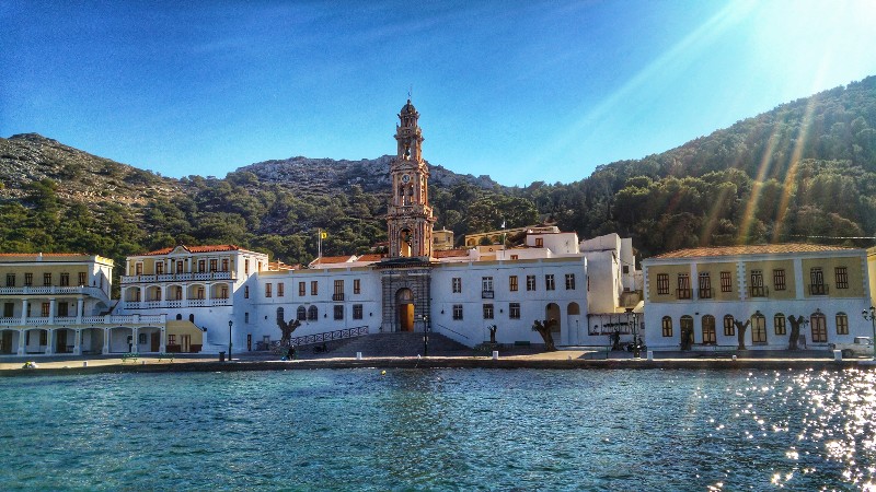 Χωρίς πιστούς στις μεγάλες εορτές του Νοεμβρίου