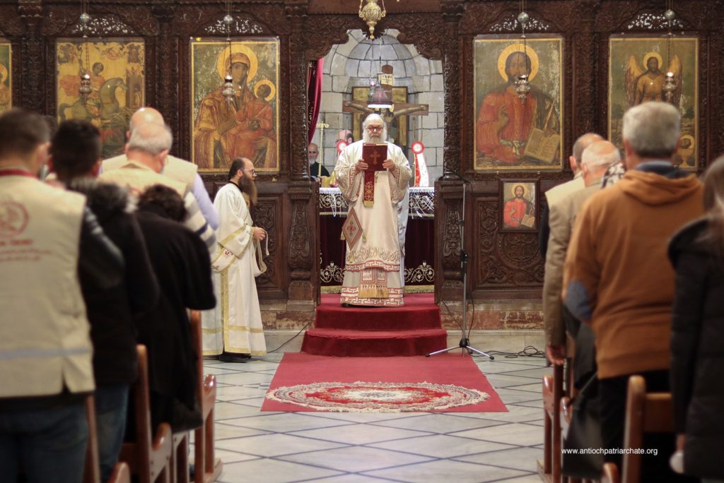 البطريرك يوحنا العاشر يقيم قداس الأحد في دير مار جرجس الحميراء-وادي النصارى