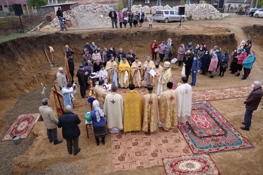 Нова црква у Каушенију у спомен светих мученика Бранковеану