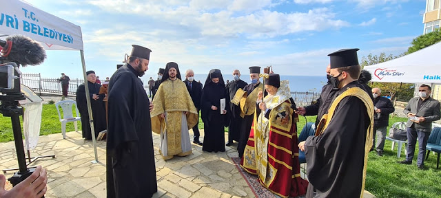 Васељенски патријарх у родном месту Светог Нектарија Егинског