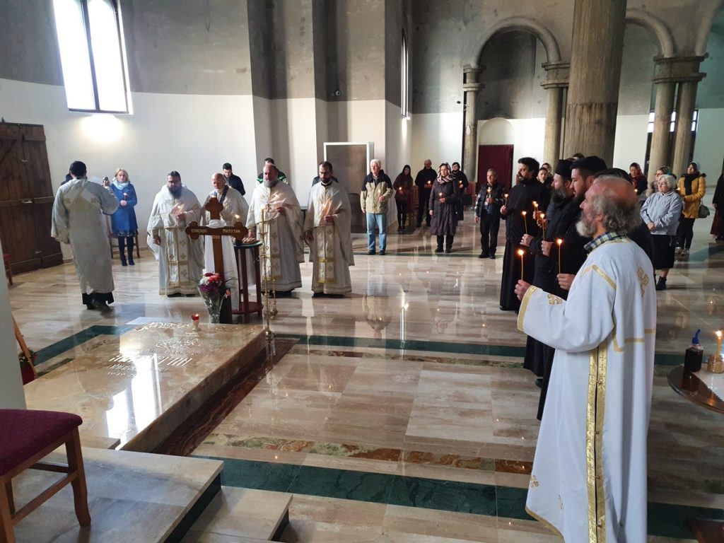 Молитве за Владику Милутина на празник његовог небеског заштитника