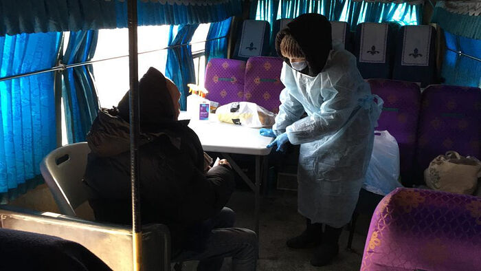 Άλλο ένα «λεωφορείο ευσπλαχνίας» βοηθά άστεγους στη Ρωσία