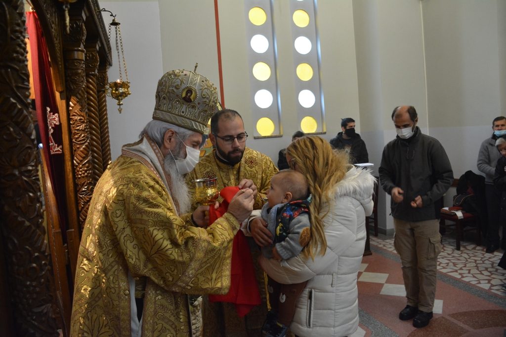 Владика Јован богослужио у Бресници