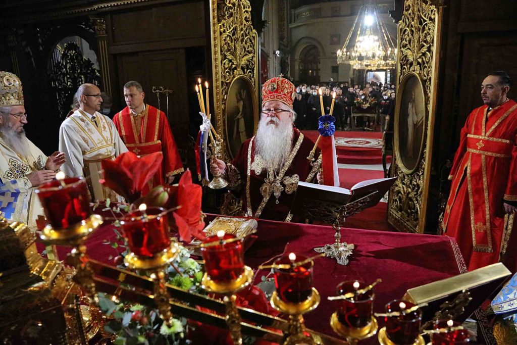 Θεία Λειτουργία στον Καθεδρικό Ναό Βελιγραδίου