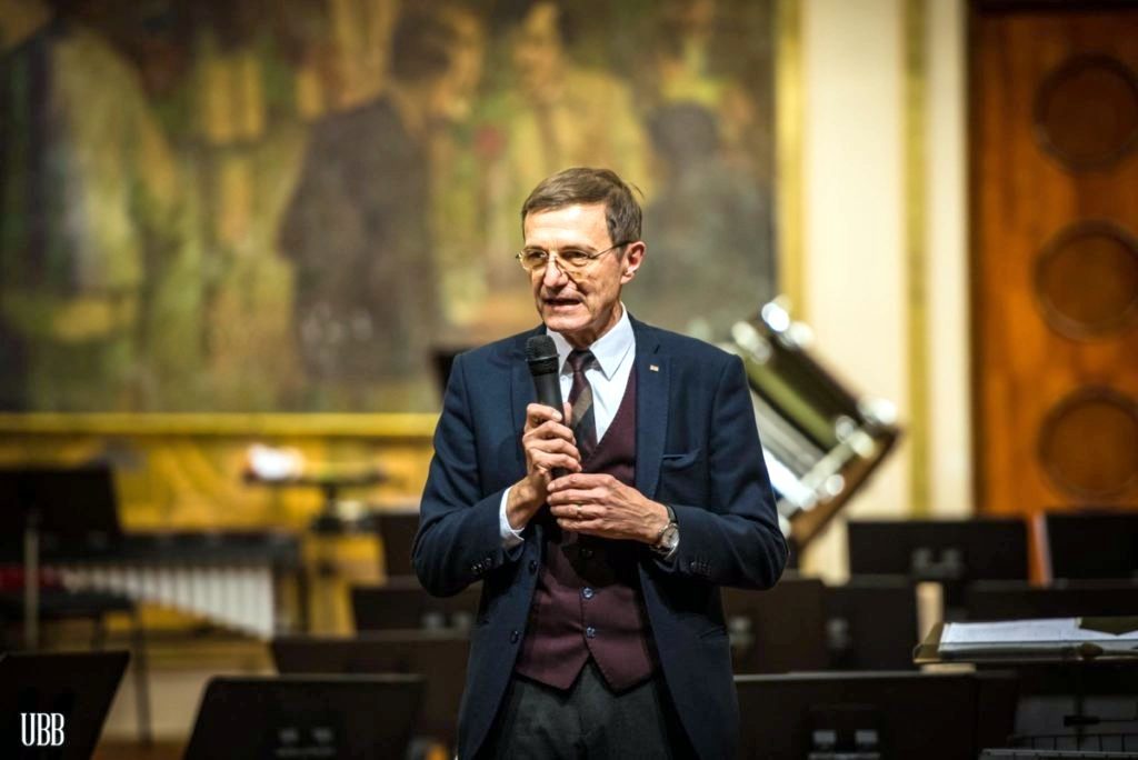 Președintele Academiei Române consideră „pronie cerească” legătura dintre Ziua Sf. Andrei și Ziua Națională